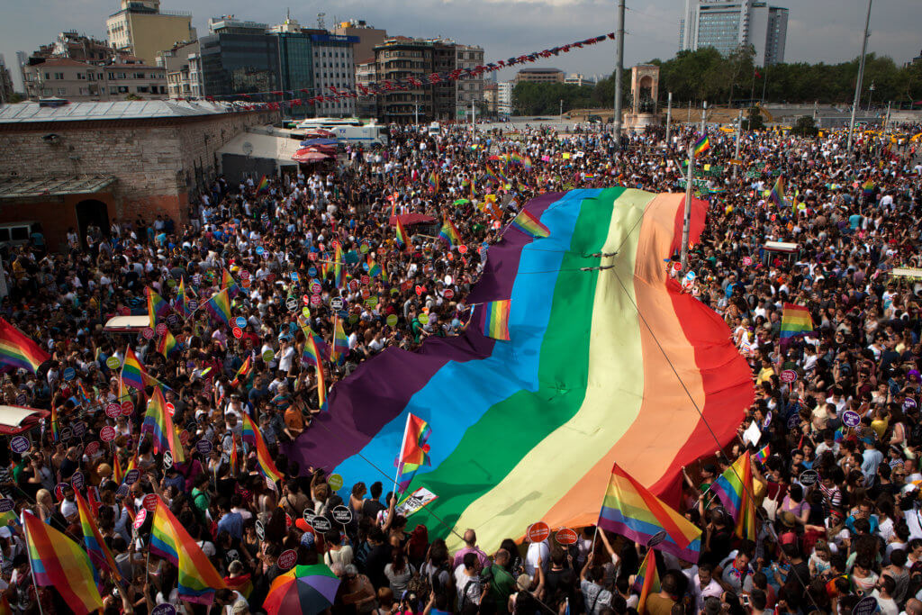 LGBTİ+’lara İlişkin Algı Araştırması'nın sonuçları yayında! - Toplumsal Cinsiyet Odaklı Habercilik Kütüphanesi